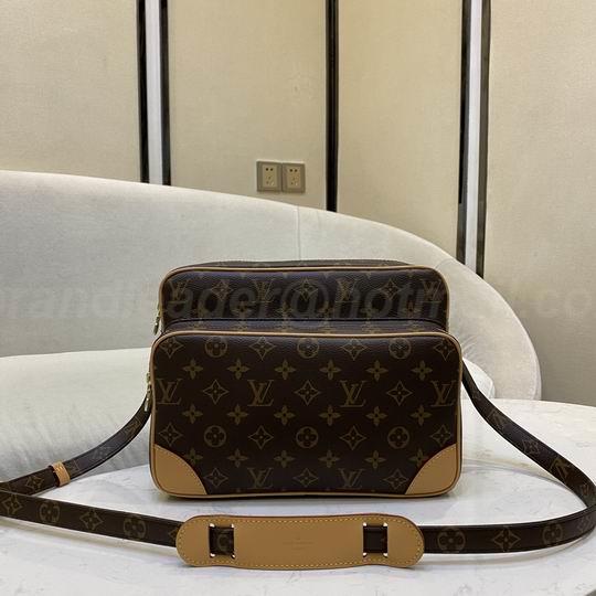 LV Handbags 476